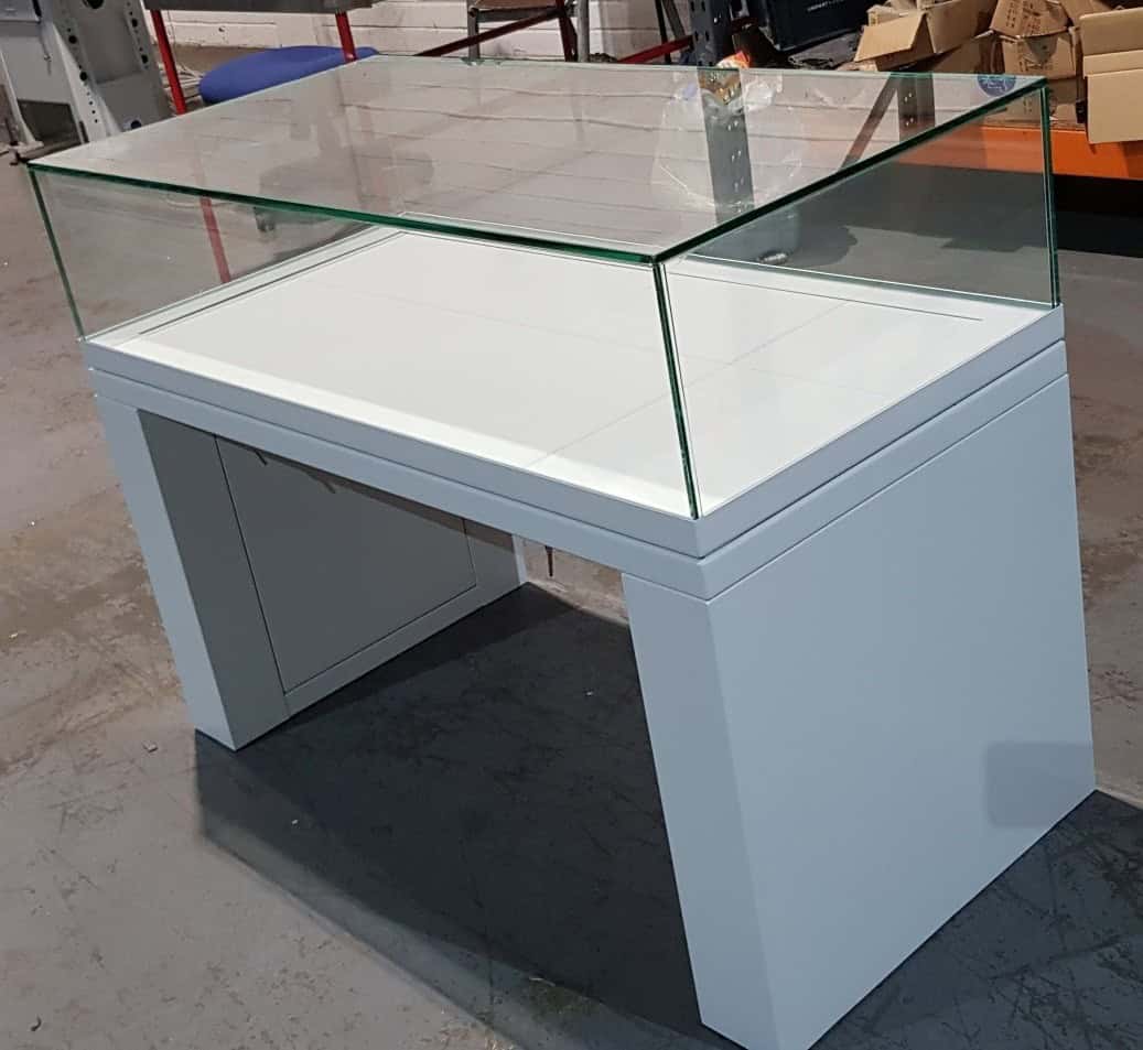 Conservation Storage and Display Cabinet - Image 3